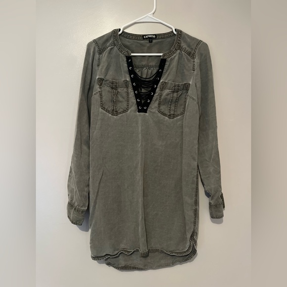 Express Dresses & Skirts - Express XS DRESS. Chambray Acid Wash Tunic Dress –